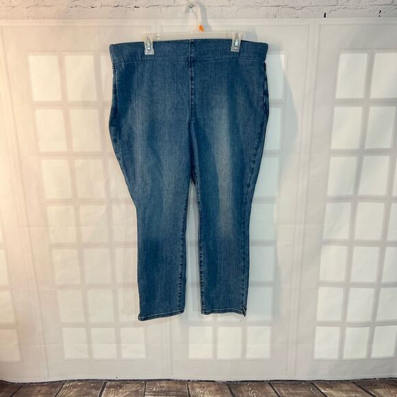 NYDJ Pull-on Straight Jeans In pristine Plus Size 16 - Picture 3 of 13